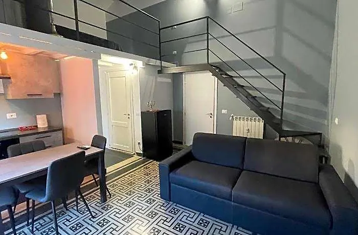 Re Di Loft * Roma